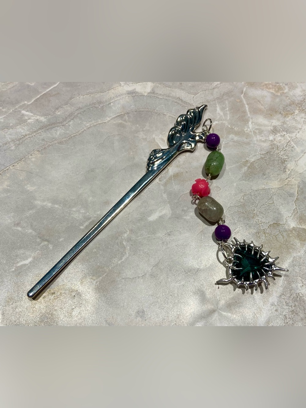 “Apothecary Diaries” Hair Stick with Purple, Pink and Green Beads